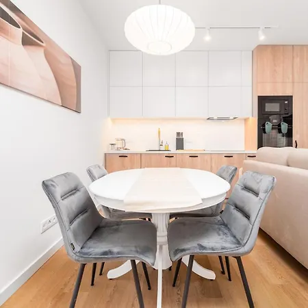 Apartmán Przy Torach 3 By Homeprime *