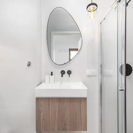 Apartment Przy Torach 3 By Homeprime Warsaw