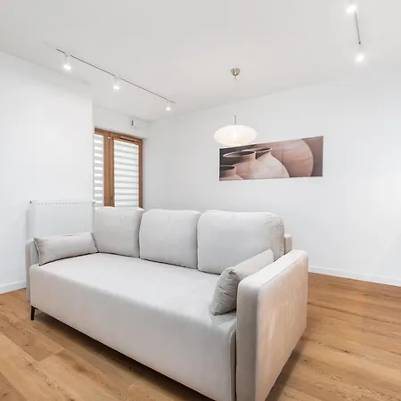 Przy Torach 3 By Homeprime Warsaw