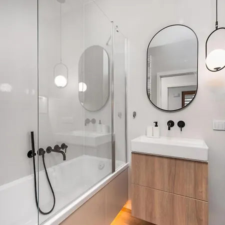 Przy Torach 3 By Homeprime Apartment