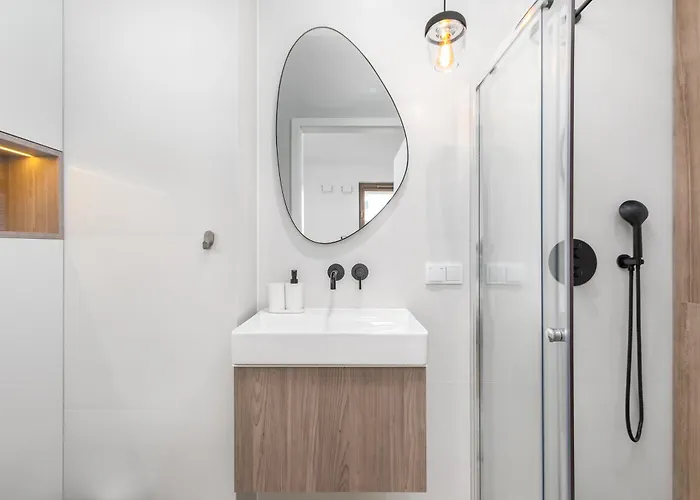 Apartman Przy Torach 3 By Homeprime Varsó